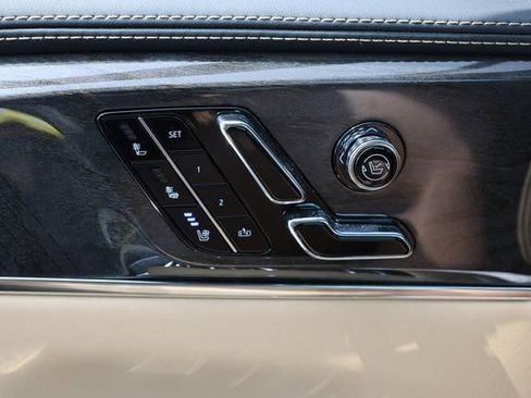 New 2025 Cadillac Escalade IQ Luxury 2 image 25