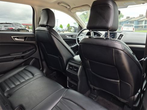 Used 2024 Ford Edge SEL AWD/4WD image 39
