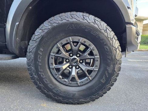 Used 2022 Ford F150 Raptor w/ Raptor 37 Performance Package AWD/4WD image 16