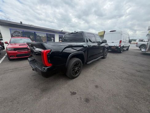 Used 2022 Toyota Tundra SR5 w/ Convenience Package RWD image 13