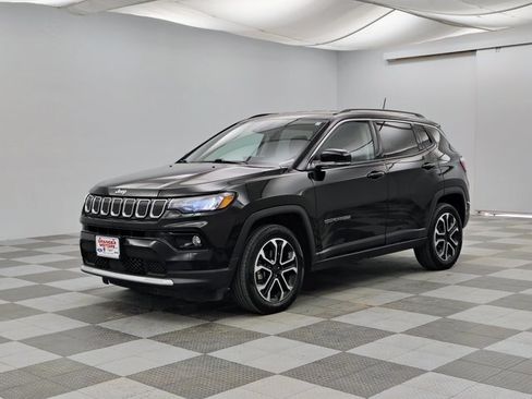 Used 2022 Jeep Compass Limited AWD/4WD image 5