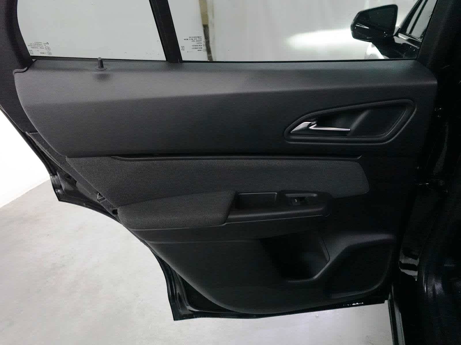 Used 2024 Honda Prologue EX image 24
