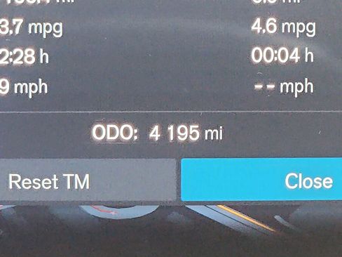 Used 2026 Volvo XC90 B6 Plus w/ Protection Package Premier image 18