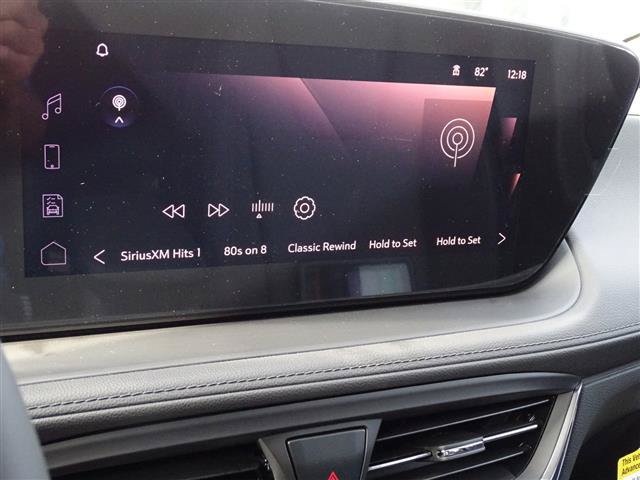 Used 2025 Buick Encore GX Preferred AWD/4WD image 9