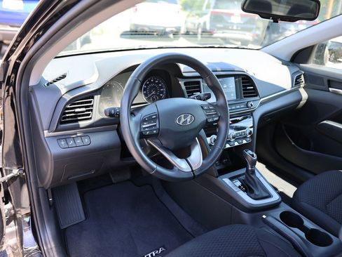 Used 2020 Hyundai Elantra Value Edition w/ Cargo Package (C1) FWD image 13