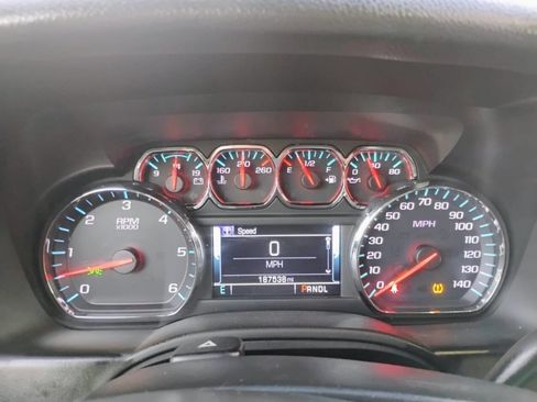 Used 2019 Chevrolet Tahoe LT image 17