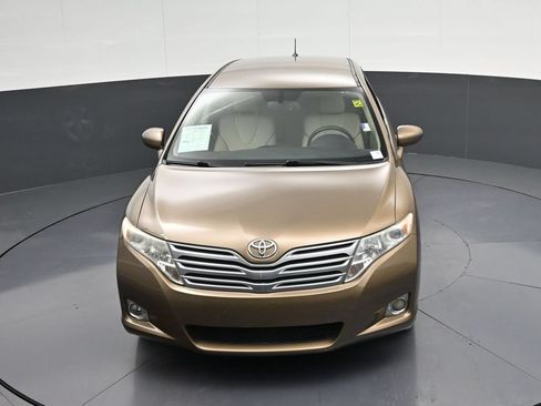 Used 2010 Toyota Venza FWD image 24