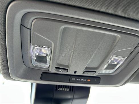 Used 2023 GMC Sierra 1500 Pro w/ Pro Value Package image 22