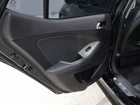 Used 2015 Kia Optima SX image 17