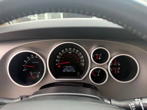 Used 2016 Toyota Sequoia Limited w/ Safety & Convenience Package AWD/4WD image 13