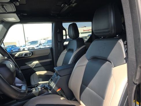 Certified 2023 Ford Bronco Wildtrak image 13