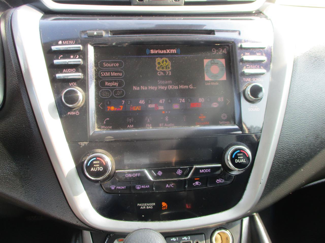 Used 2018 Nissan Murano S FWD image 16