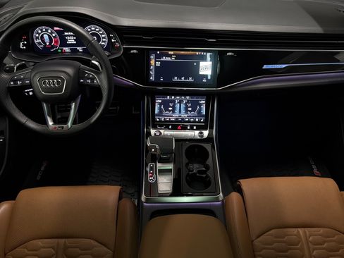 Used 2024 Audi RS Q8 w/ Black Optic Package AWD/4WD image 12