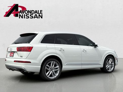 Used 2018 Audi Q7 3.0T Prestige AWD/4WD image 6