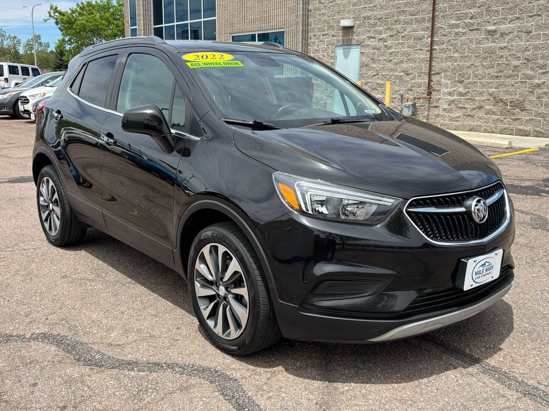 Used 2022 Buick Encore Preferred w/ Safety Package AWD/4WD image 1