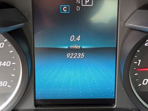 Certified 2019 Mercedes-Benz C 300 4MATIC Sedan image 22
