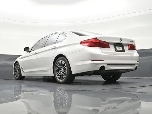 Used 2019 BMW 530i w/ Convenience Package RWD image 25