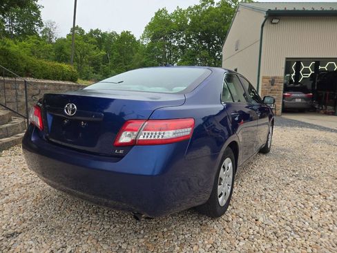 Used 2010 Toyota Camry FWD image 7