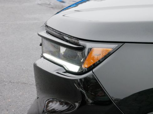 Certified 2025 Honda Pilot TrailSport image 16