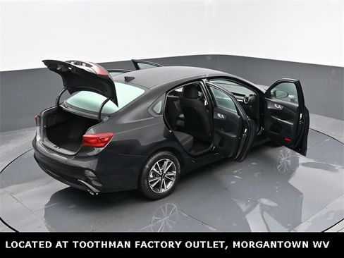 Used 2023 Kia Forte LXS w/ LXS Technology Package image 24