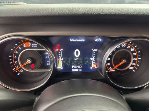 Used 2021 Jeep Wrangler Unlimited Sport image 14