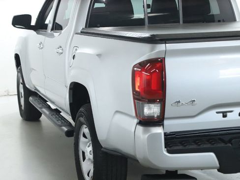 Used 2023 Toyota Tacoma SR AWD/4WD image 38