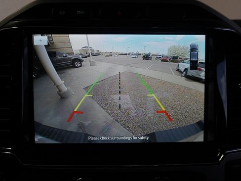 Used 2022 Ford F350 Lariat image 32