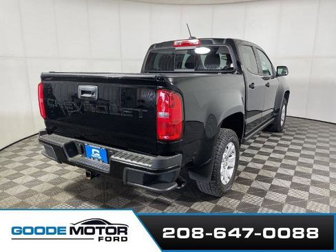 Used 2022 Chevrolet Colorado LT w/ LT Convenience Package AWD/4WD image 7