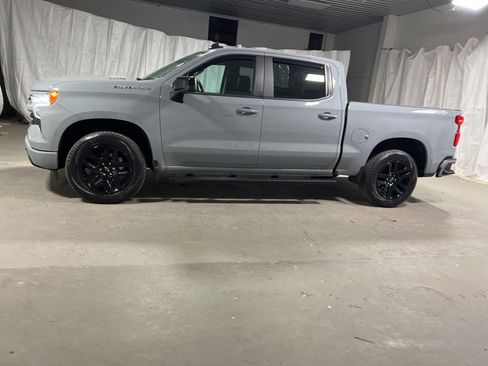 Used 2024 Chevrolet Silverado 1500 RST w/ Protection Package AWD/4WD image 4