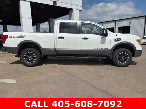 Used 2018 Nissan Titan PRO-4X w/ Pro-4x Utility Package AWD/4WD image 2