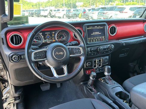 Used 2019 Jeep Wrangler Unlimited Rubicon AWD/4WD image 10