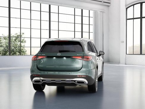 New 2026 Mercedes-Benz GLC 300 4MATIC image 24