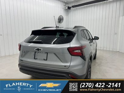 New 2026 Chevrolet Trax LT w/ Driver Confidence Package