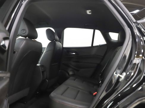 Used 2024 Chevrolet Trax RS image 18