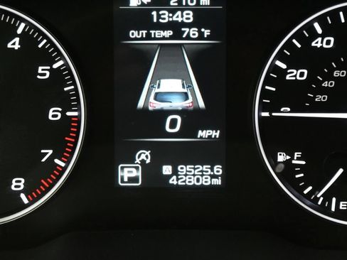Used 2023 Subaru Outback Premium AWD/4WD image 16