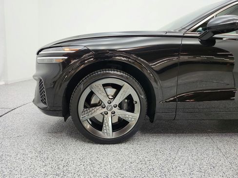 Used 2023 Genesis GV70 2.5T w/ Sport Prestige Package AWD/4WD image 22