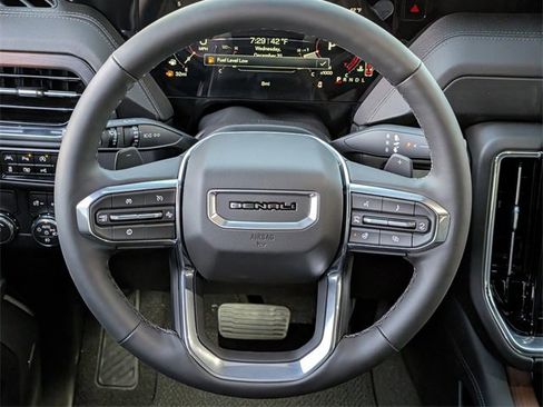 New 2026 GMC Yukon Denali w/ Sun & Power Step Package image 10