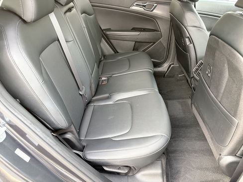 Used 2023 Kia Sportage SX FWD image 15