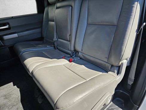 Used 2016 Toyota Sequoia Limited AWD/4WD image 19