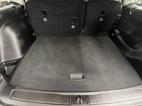 Used 2023 Jeep Grand Cherokee Limited w/ Trailer Tow Prep Group (B) image 24