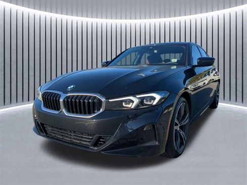 Certified 2023 BMW 330i Sedan w/ Premium Package image 9