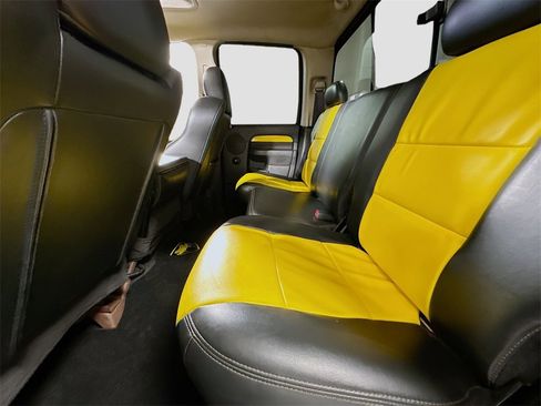 Used 2005 Dodge Ram 1500 Truck 2WD Quad Cab image 24