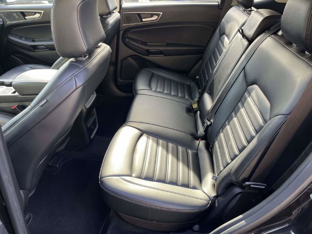 Used 2024 Ford Edge SEL AWD/4WD image 12