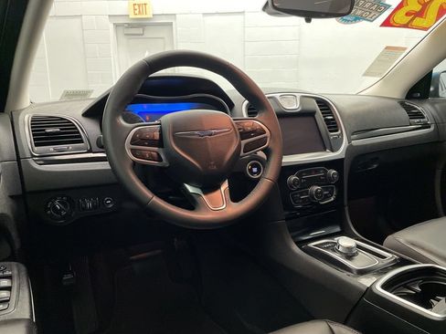 Certified 2023 Chrysler 300 Touring L w/ Popular Equipment Group RWD image 11