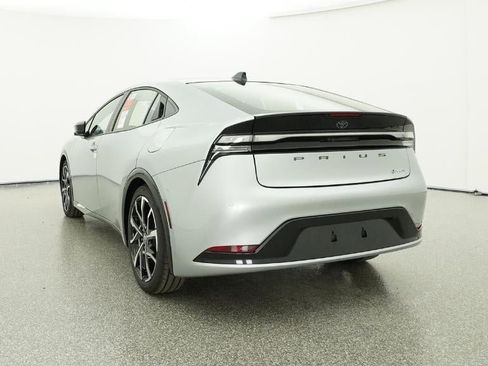 New 2026 Toyota Prius Plug-In Hybrid FWD image 22