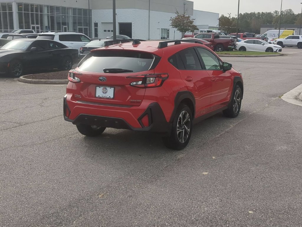 Used 2024 Subaru Crosstrek 2.0i Premium AWD/4WD image 5