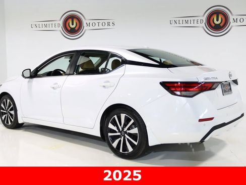 Used 2025 Nissan Sentra SV w/ SV Premium Package image 3