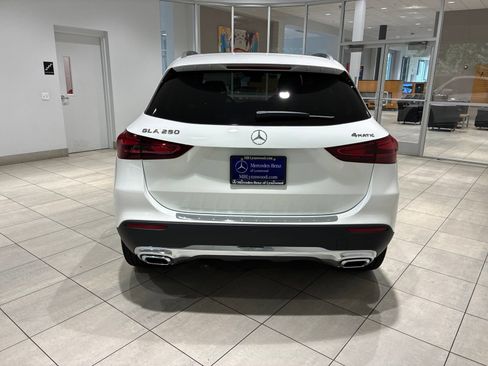 Used 2026 Mercedes-Benz GLA 250 4MATIC image 5