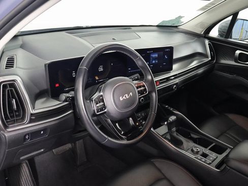 Used 2024 Kia Sorento S AWD/4WD image 7