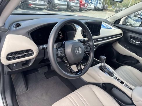 Used 2025 Honda HR-V EX-L image 12